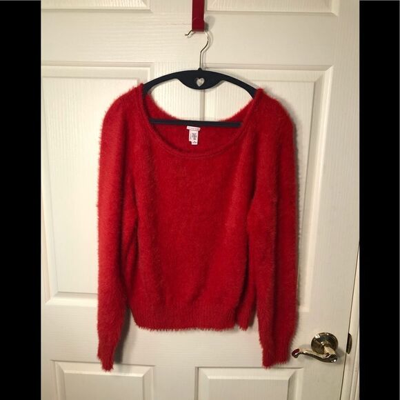 Victoria’s Secret sweater  - Picture 1 of 5